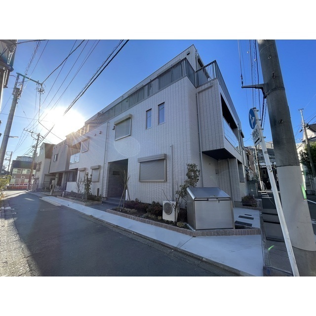 Ａｍｉｓ学芸大学